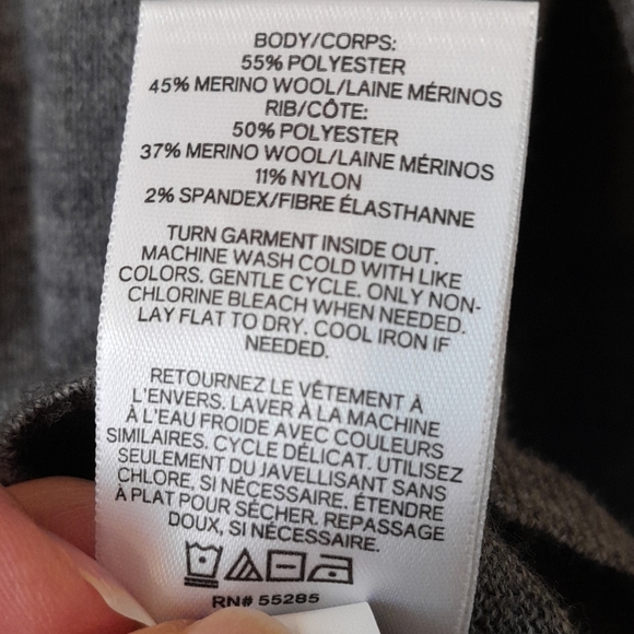 Express Merino Wool Blend V Neck Pullover Sweater SZ Medium Gray - Picture 3 of 4